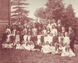 AOS P 1783 Weseyan Sunday School members at Holbeach St Johns in 1910.